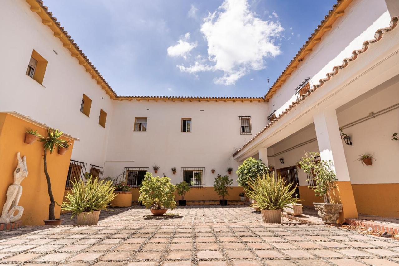 Albergue Inturjoven Marbella Buitenkant foto