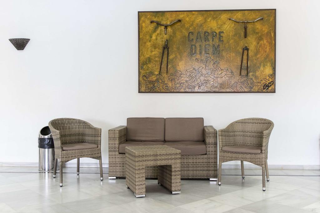 Albergue Inturjoven Marbella Buitenkant foto